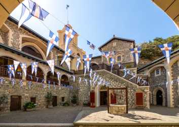 Wycieczka: Troodos, klasztor Kykkos [154] z Larnaki Marathon